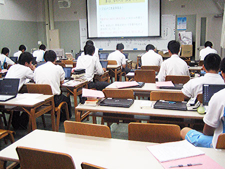 独習室(講義室)